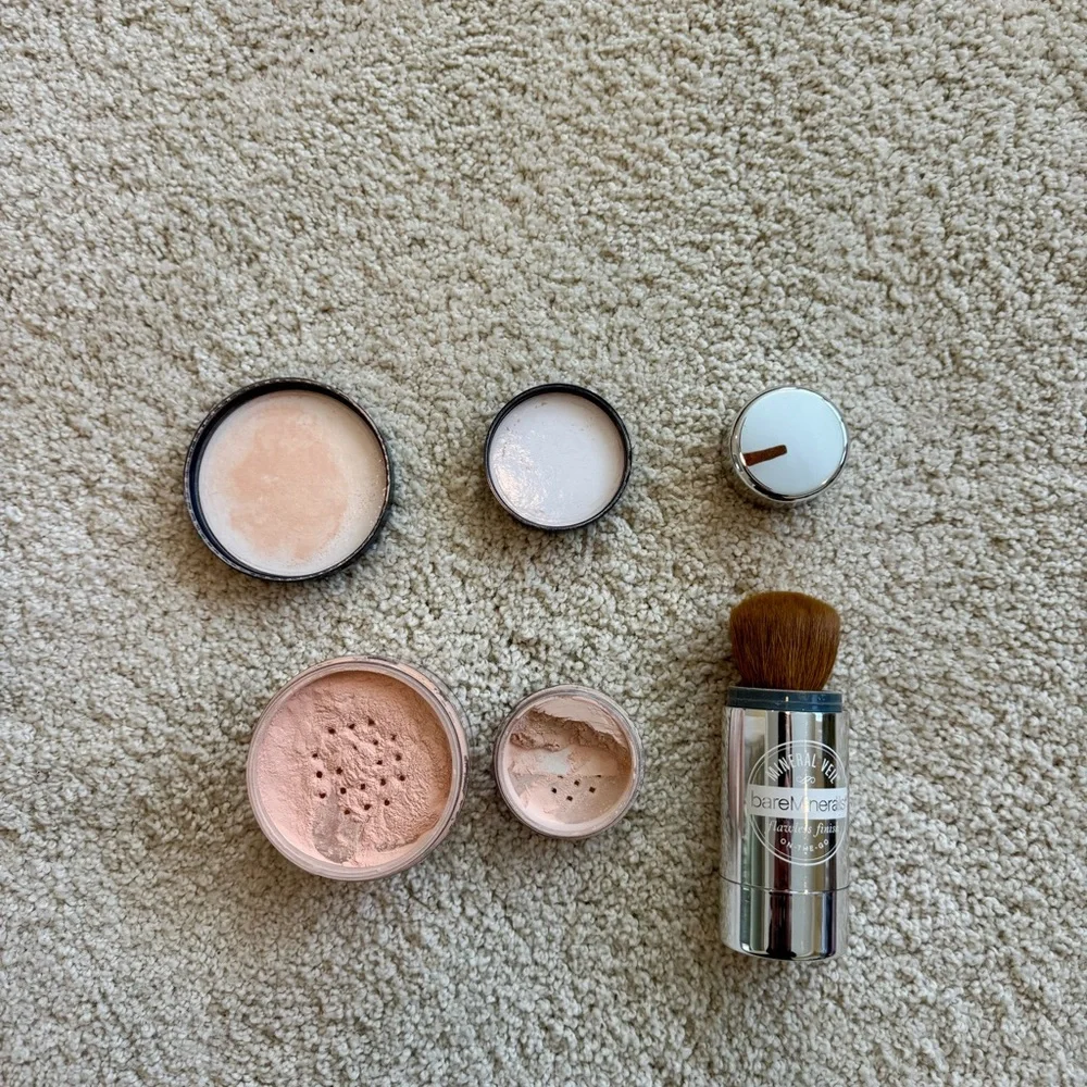Bare Escentuals bare Minerals Flawless Finish and i.d. Mineral Veil Loose Powder